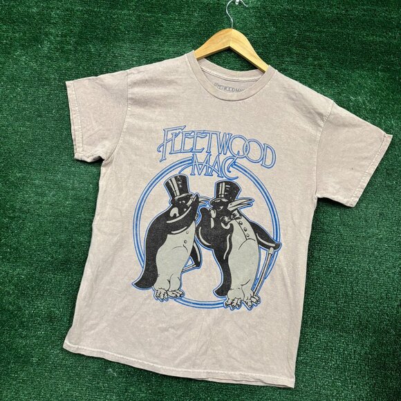 Fleetwood Mac Penguins Rumors T-shirt size Medium - Picture 3 of 4
